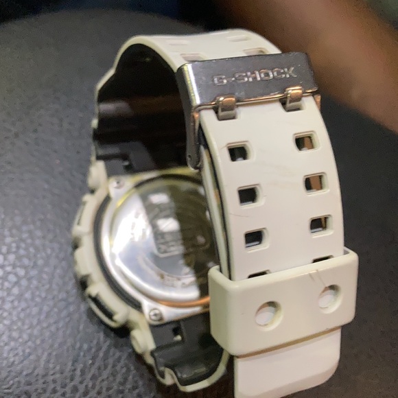 G-Shock - Picture 3 of 3